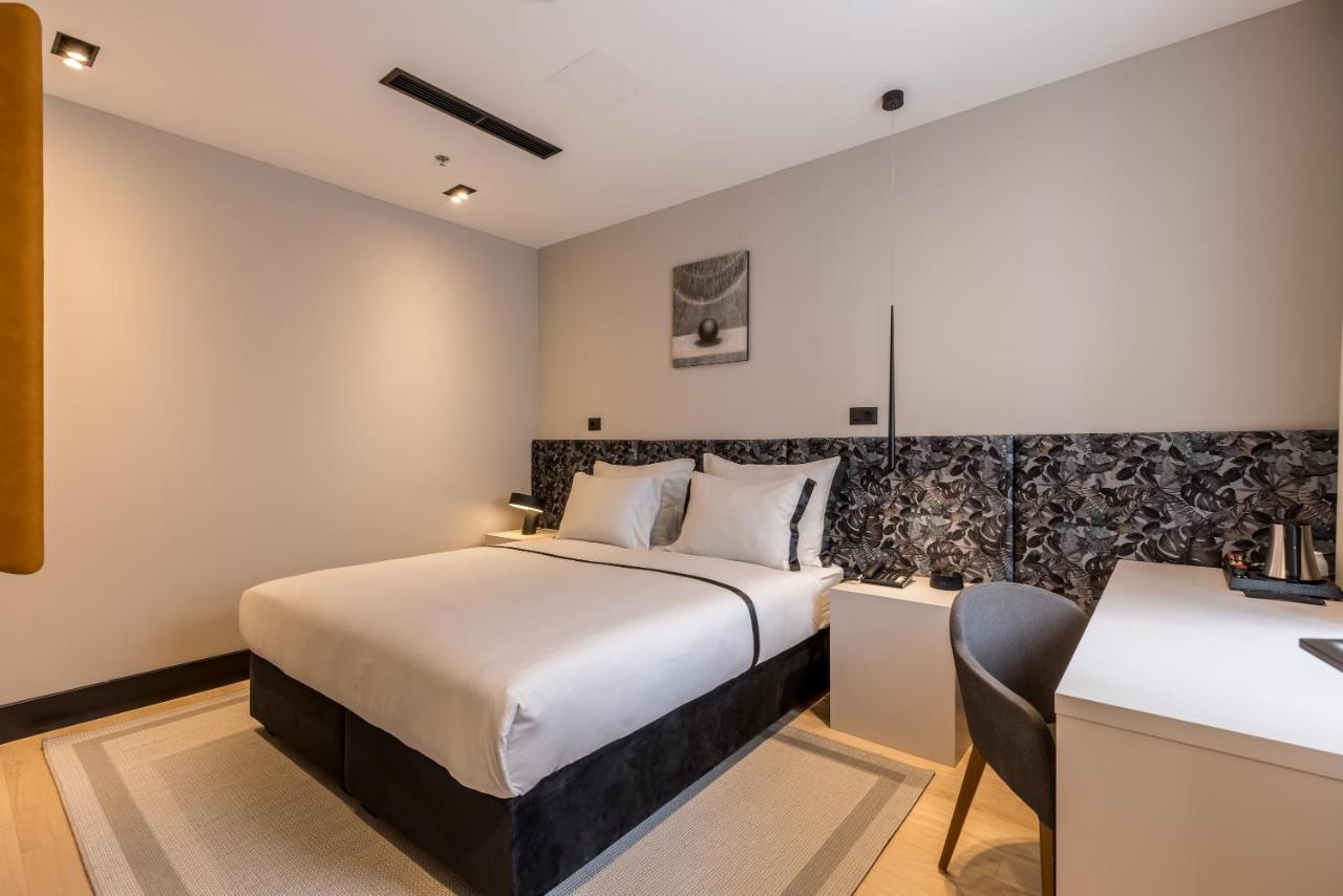 Cora Hotel Сплит Екстериор снимка