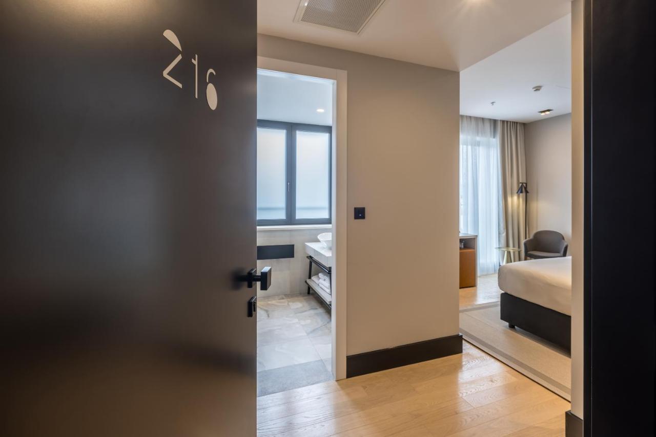 Cora Hotel Сплит Екстериор снимка