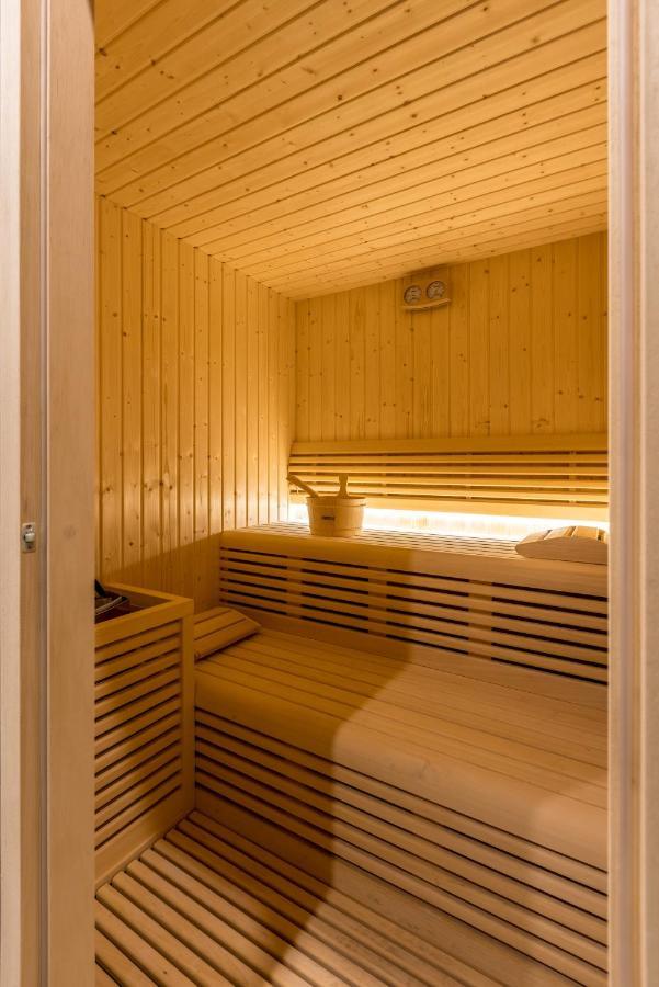 Cora Hotel Сплит Екстериор снимка
